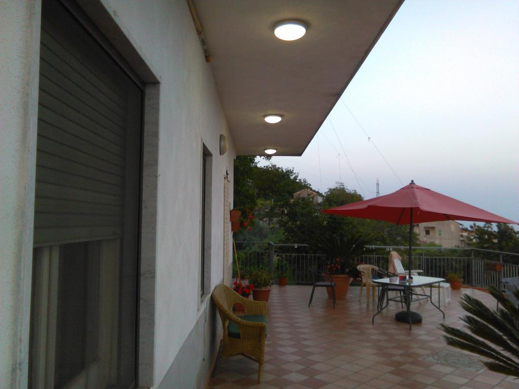Dreams House Villa อาเจโรลา ภายนอก รูปภาพ